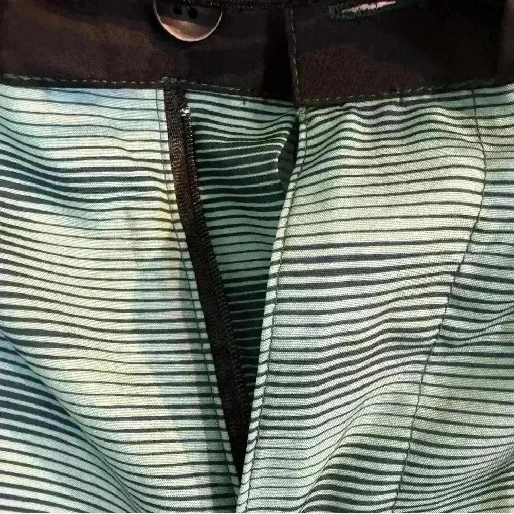 Public Record Mens Boardshorts Size L